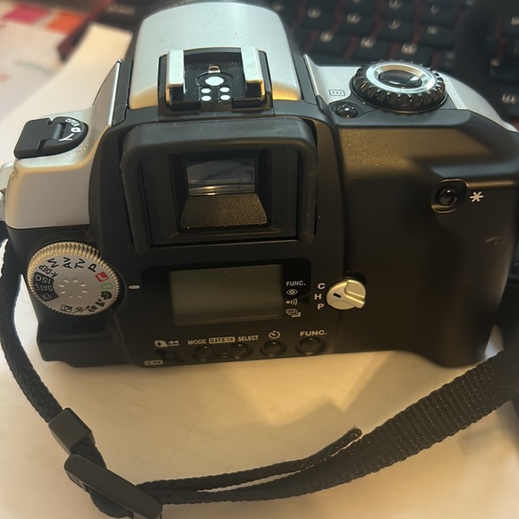 Canon EOS IX Lite Camera and 22-55 mm lens - Picture 4 of 6